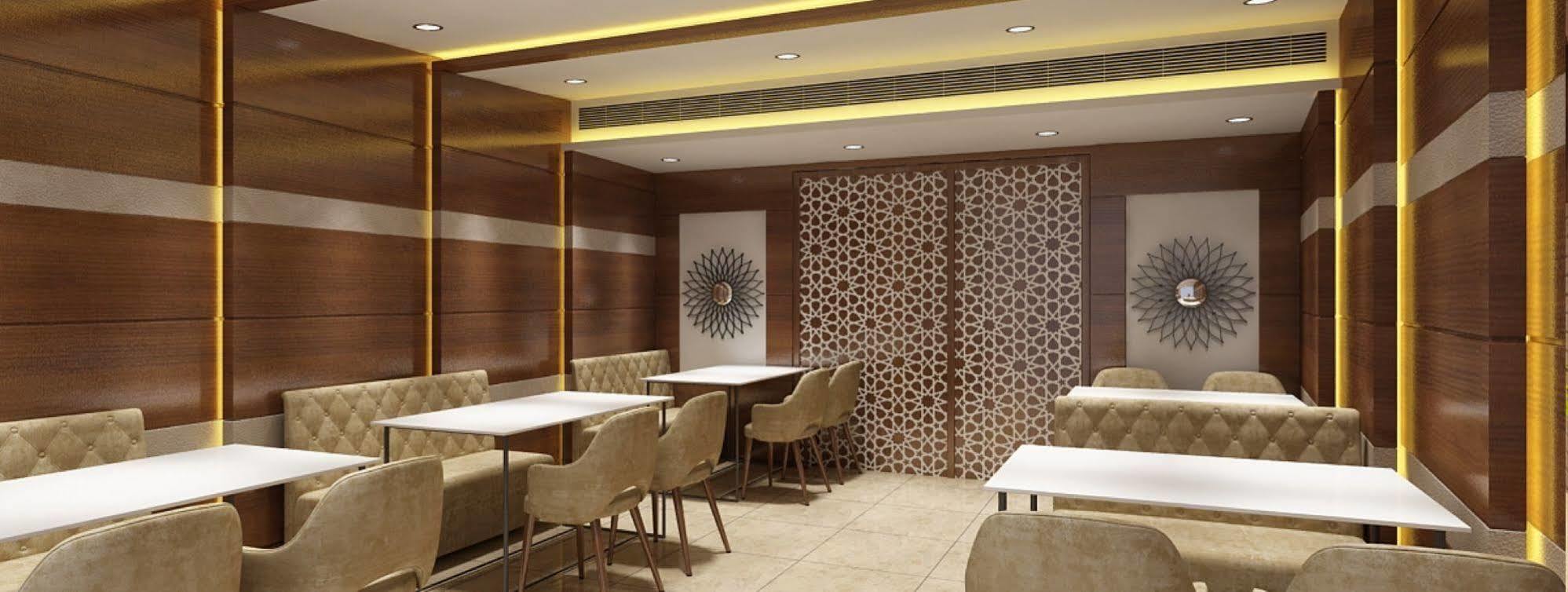 Grand Ffour Hotell New Delhi Eksteriør bilde